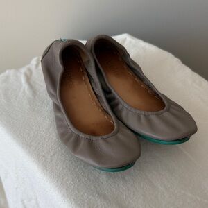 Tieks Leather Taupe Women's Ballet